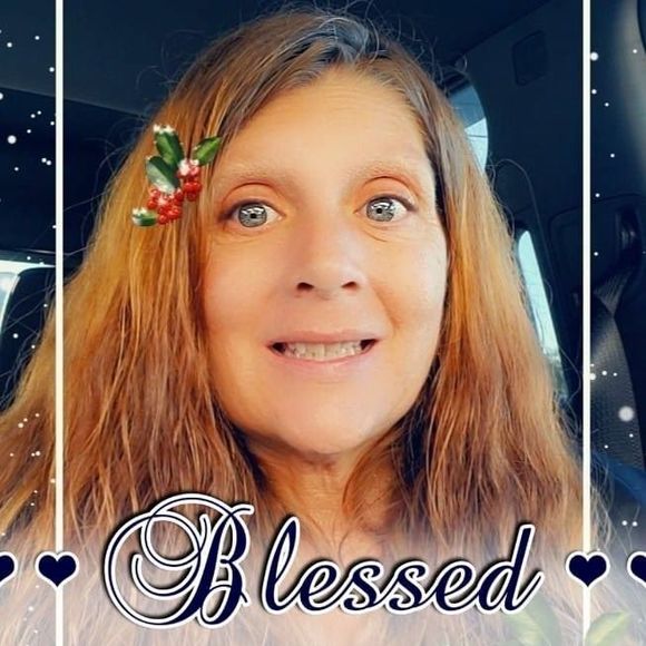 Meet your Posher, Elaine - Picture 1 of 1